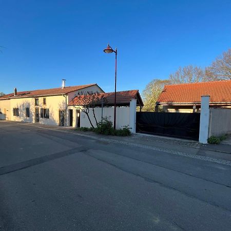 Mirabelle Bed and Breakfast Chieulles Exteriör bild