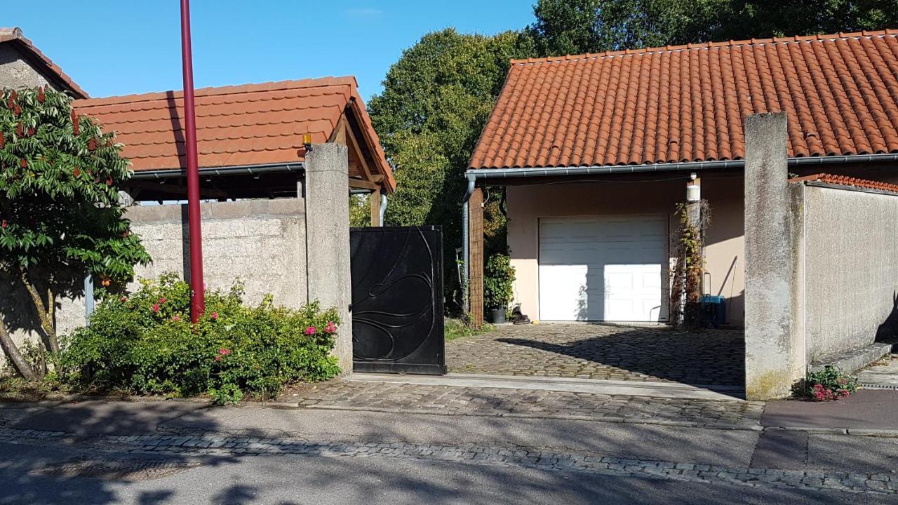 Mirabelle Bed and Breakfast Chieulles Exteriör bild